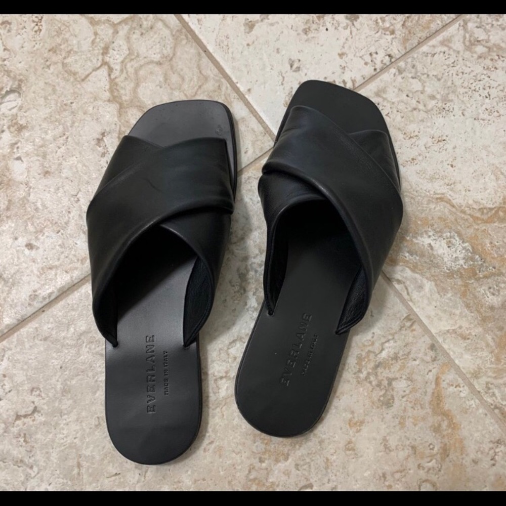 Everlane crossover sandals